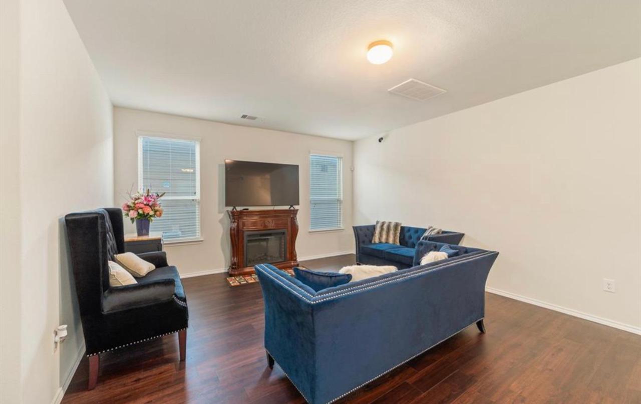فيلا N-E-G House - Near David Wayne Hooks Airport هيوستن المظهر الخارجي الصورة